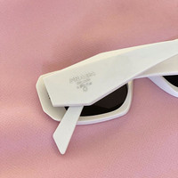 عینک آفتابی پرادا uni مدل دسته سه بعدی مارکدار